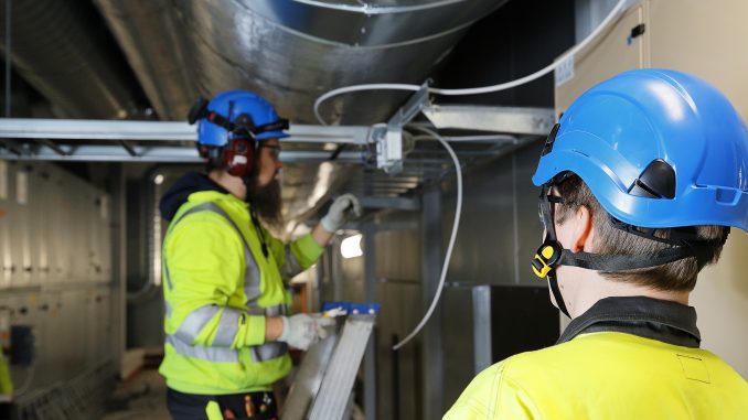 Rakentamisen uudistuotannon ja korjausrakentamisen osalta suhdannenäkymät ovat edelleen poikkeuksellisen heikot. Kuva: Mikko Käkelä.